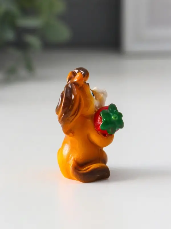 Сувенир полистоун "Коняшка с фруктиком" МИКС 2,2х2,5х4,7 см