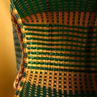 Сумка плетёная пластиковая 40х20х55 см, цв. зелёно-бежевый