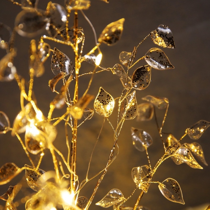 Светодиодный куст &laquo;Листья&raquo; 35 &times; 26 &times; 3 см, 10 LED, постоянное свечение, от батареек CR2032х2 (в комплекте), свечение тёплое белое