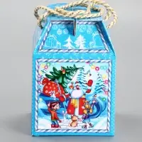 Подарочная новогодняя коробка &laquo;Снегоход&raquo;, Чемоданчик малый, 18&times;18&times;14 см