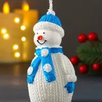 Свеча "Снеговик", голубой