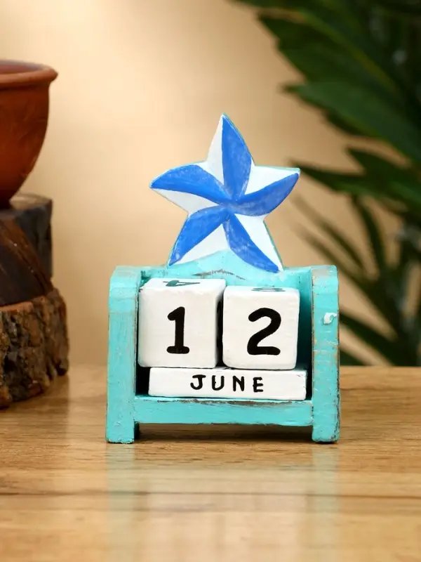 Календарь настольный &laquo;Морская звезда&raquo;, 10.5&times;7.5&times;4 см, дерево