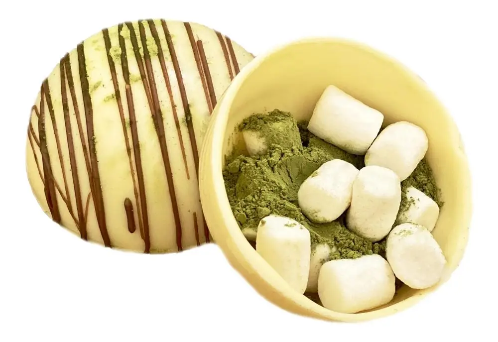 Шоколадная бомбочка &laquo;Матча латте&raquo;