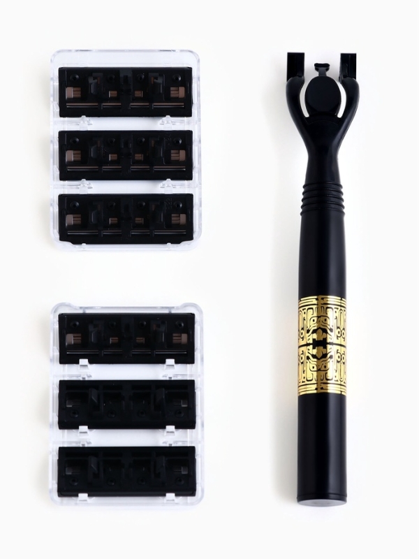 Станок бритвенный + 6 сменных кассет с 6 лезвиями