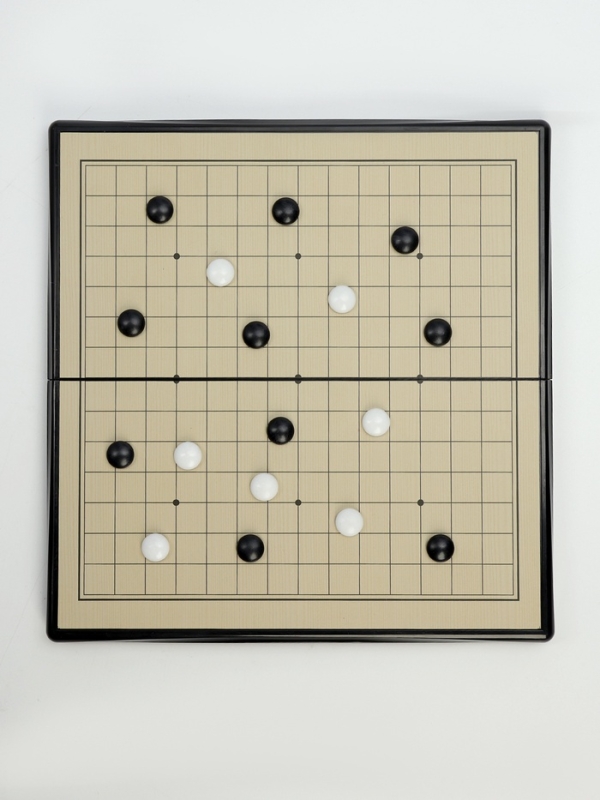 Настольная игра ГО магнитная, доска 22 х 21,3 х 1.2 см, 120 камней 1.2 х 0.5 см