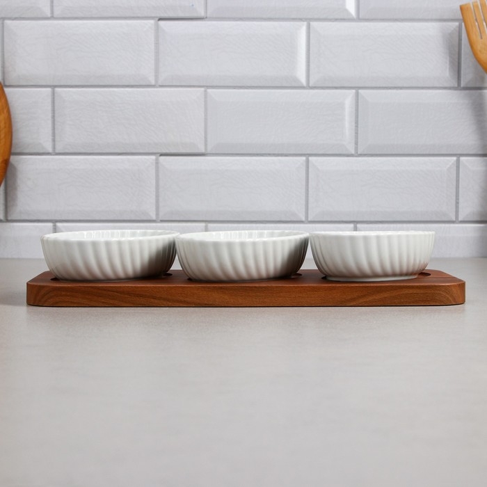 Менажница &laquo;Кармен&raquo;, 3 шт: 250 мл, овальная, деревянное основание, фарфор, Иран