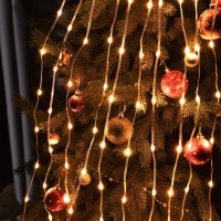 Умная гирлянда «Конский хвост» 10 нитей по 1.5 м роса, IP20, серебристая нить, 150 LED, пульт ДУ, приложение, свечение RGB, USB Умная гирлянда «Конский хвост» 10 нитей по 1.5 м роса, IP20, серебристая нить, 150 LED, пульт ДУ, приложение, свечение RGB, USB