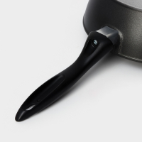 Сковорода &laquo;Надежда&raquo;, d=24 см, h=7,4 см, пластиковая ручка, антипригарное покрытие, цвет чёрный