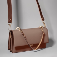 Ручка для сумки из натуральной кожи, с карабинами, 30 &plusmn; 2 см &times; 1,2 см, цвет коричневый/золотой