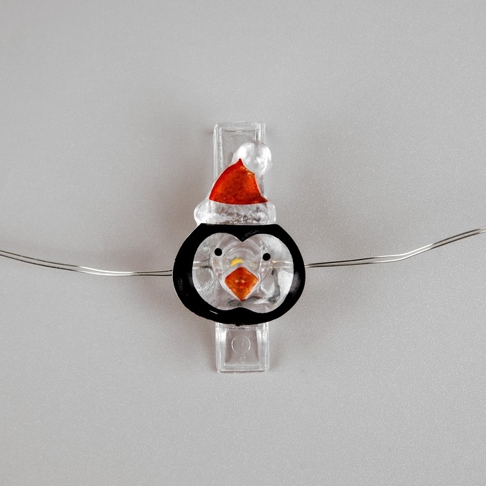 Гирлянда &laquo;Нить&raquo; 2 м роса с насадками &laquo;Прищепки-пингвин&raquo;, IP20, серебристая нить, 20 LED, батарейки ААх2 (не в комплекте), свечение тёплое белое