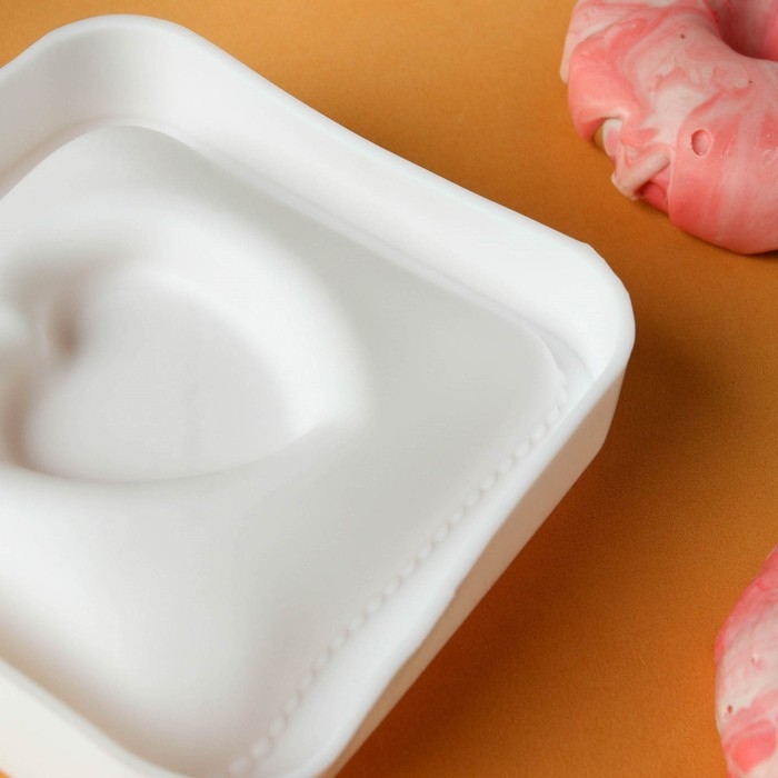 Форма для выпечки и муссовых десертов KONFINETTA «Любовь в квадрате», силикон, 11,4×12×4,4 см, цвет белый Форма для выпечки и муссовых десертов KONFINETTA «Любовь в квадрате», силикон, 11,4×12×4,4 см, цвет белый