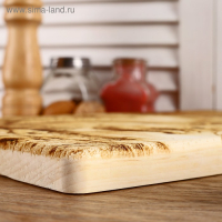 Доска из массива кедра &laquo;Белка с орешками&raquo;, большая, прямоугольная, 23 &times; 35 см