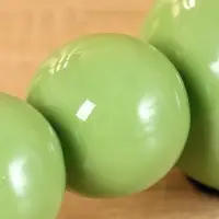 Подсвечник на 3 свечи &laquo;Бусы&raquo;, с 7 сферами, 44&times;8&times;8 см, кипарис