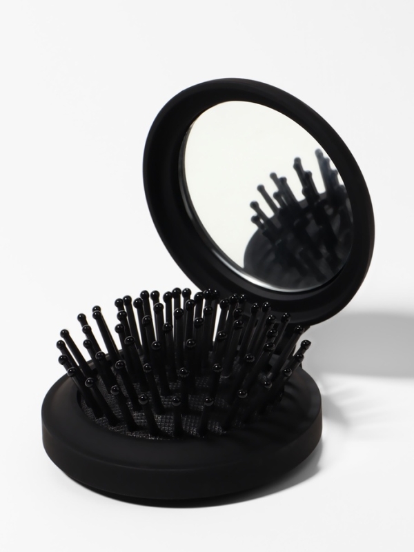 Расчёска массажная &laquo;Классика&raquo;, складная, с зеркалом, 7&times;2.5 см, матовая, чёрная