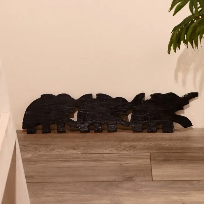 Панно декоративное &laquo;Три слона&raquo;, 50&times;13&times;1.5 см, МИКС