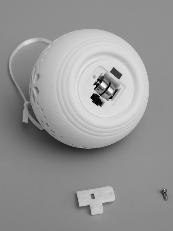 Елочный шар "Орнаменты" 6.9х6.9х5.9 см, 1 LED, LR44x3(в компл.), свечение тёплое белое