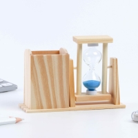 Органайзер для канцелярии с песочными часами (2 в 1) &laquo;Почитаем немного?&raquo;