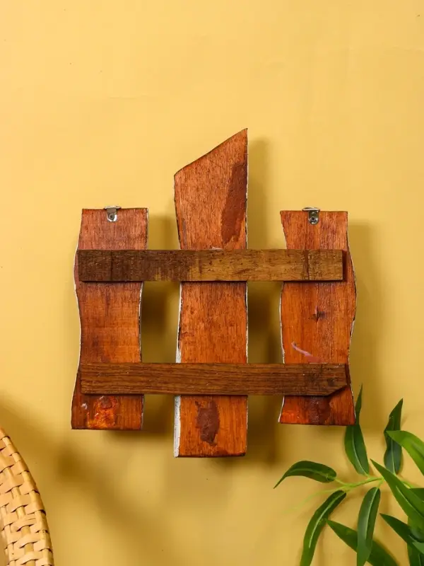 Вешалка &laquo;Совята&raquo;, 23&times;6&times;33 см, дерево Албезия