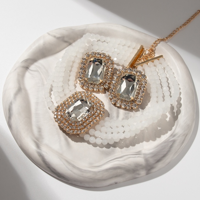 Набор 2 предмета; серьги, колье «Роскошь» крупный камень, цвет белый в золоте, 42 см Набор 2 предмета; серьги, колье «Роскошь» крупный камень, цвет белый в золоте, 42 см