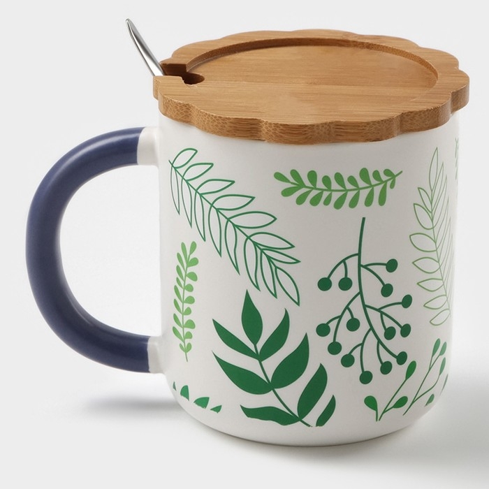 Кружка керамическая с ложкой &laquo;Гербарий&raquo;, 350 мл, цвет белый