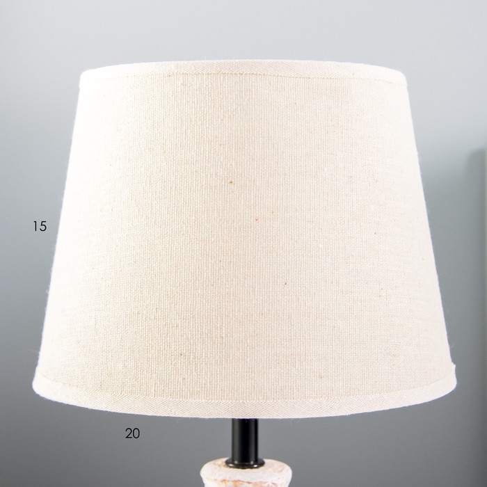 Настольная лампа Настольная лампа "Магда" Е14 40Вт бежевый 20х20х33см RISALUX