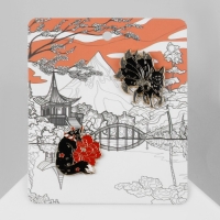 Набор значков (2 шт.) &laquo;Кицунэ&raquo; девятихвостый лис, цветной в золоте