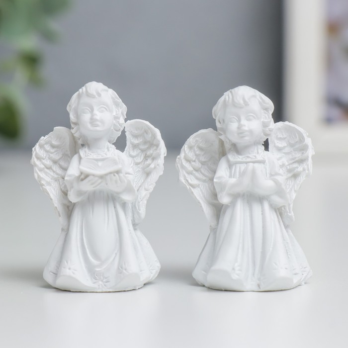 Сувенир полистоун "Белоснежный ангел в платье" МИКС 4х3,2х2 см