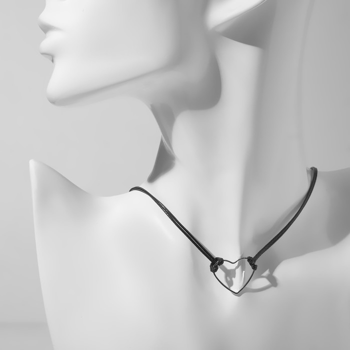 Чокер &laquo;Сердце&raquo;, цвет чёрный в серебре, L= 35 см