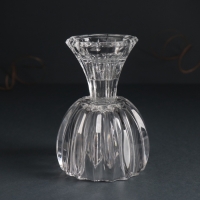 Подсвечник стекло на 1 свечу d=3 см "Перо птицы" прозрачный 8х8х11 см Подсвечник стекло на 1 свечу d=3 см "Перо птицы" прозрачный 8х8х11 см