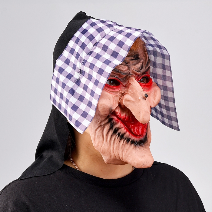 Карнавальная маска &laquo;Баба-яга&raquo;