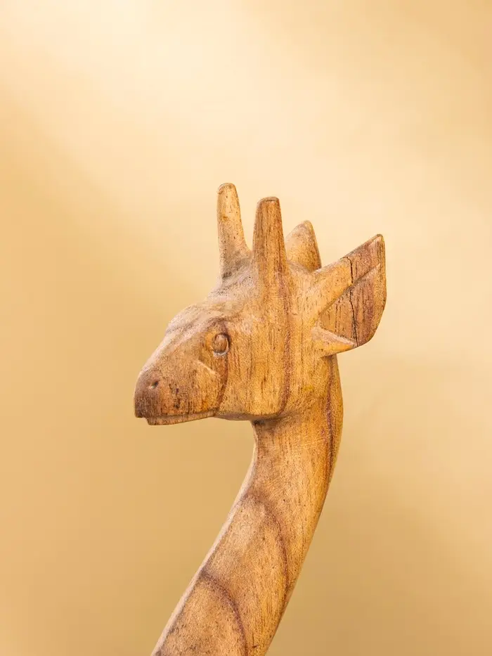 Сувенир "Жирафик" дерево Пиннис, 12х6х25 см, цв. коричневый