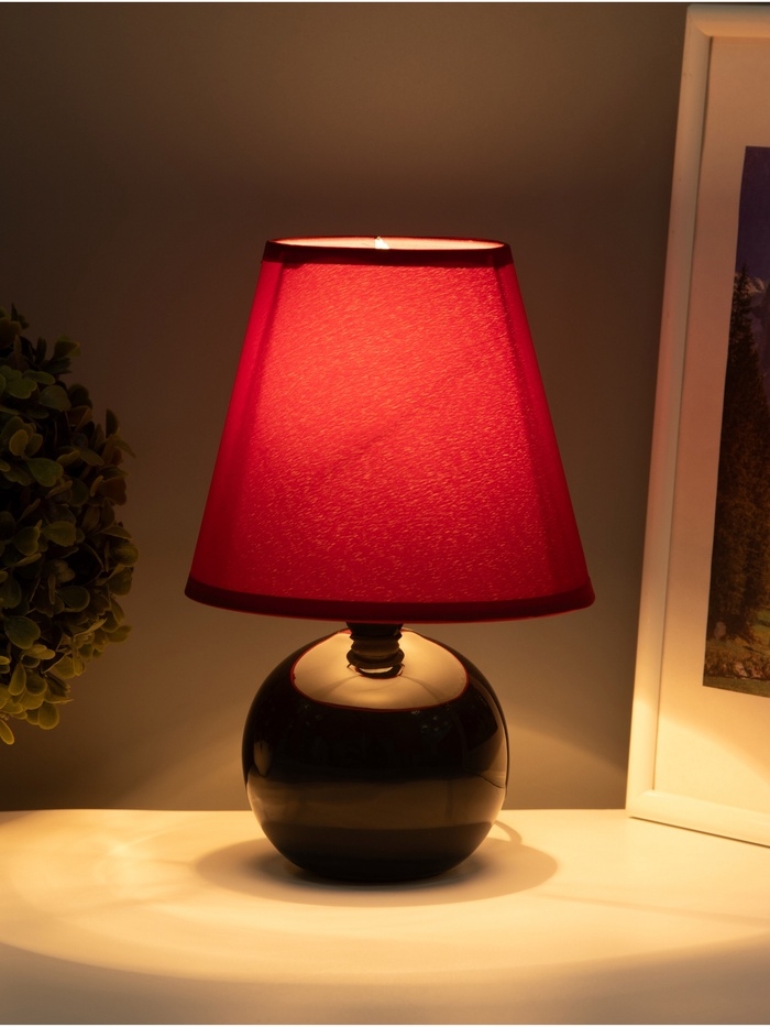 Лампа настольная "Шар черный" цв. бордовый 25 см, Е14  220V 15х15х24,5 см RISALUX