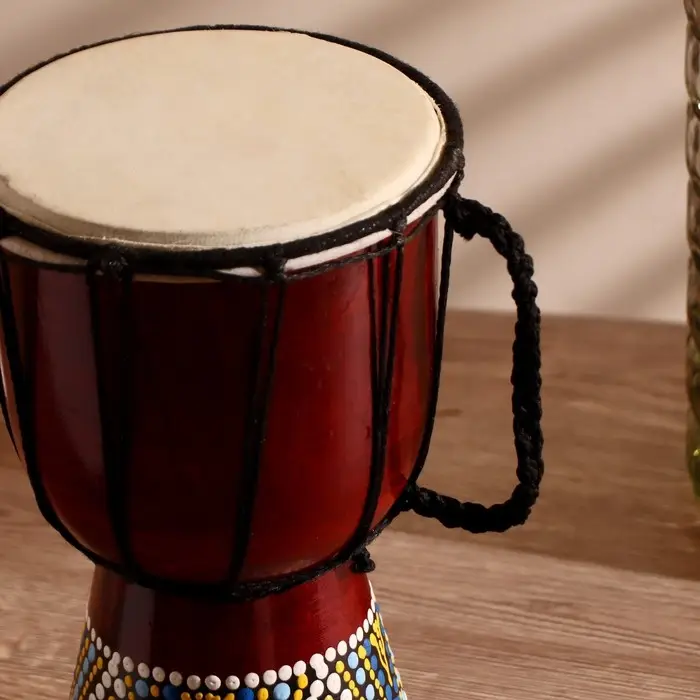 Сувенирный музыкальный инструмент "Барабан Джембе" 25х14х14 см МИКС