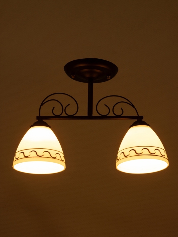 Люстра "Кинг" 2х40Вт Е27 черный