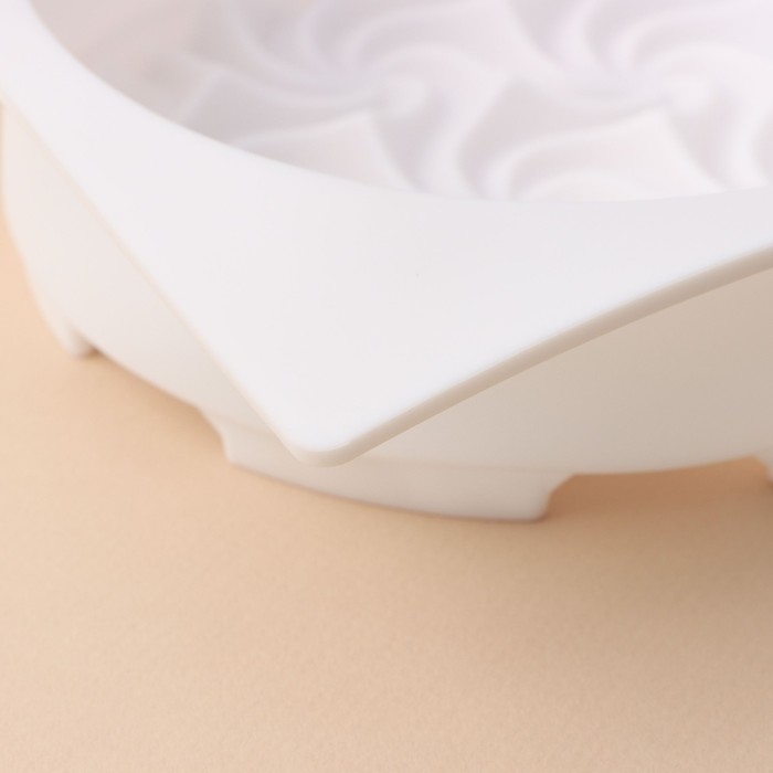 Форма для муссовых десертов и выпечки KONFINETTA &laquo;Вихрь&raquo;, 17,5&times;5,5 см, ячейка d=15 см, цвет белый