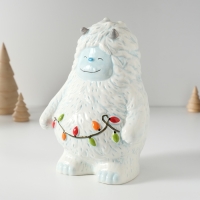 Копилка керамика "Снежный человек с гирляндой" 11,2х13х18 см Копилка керамика "Снежный человек с гирляндой" 11,2х13х18 см