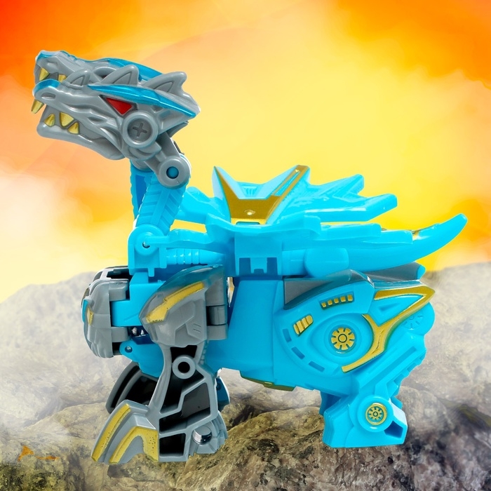 Робот &laquo;Дракон&raquo;, трансформируется