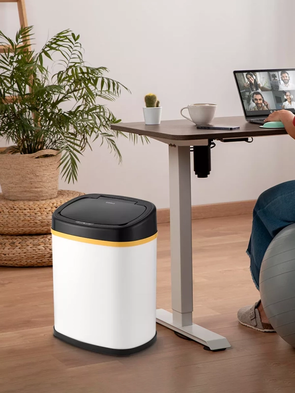 Мусорное ведро сенсорное с крышкой КТ-6022 - 8 л