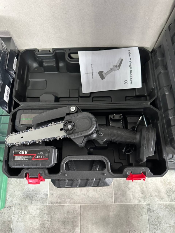 Пила ручная 2 АКБ