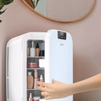 Холодильник для косметики КТ-4119 мини-холодильник 25 л