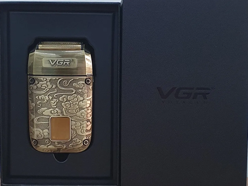 Электробритва VGR  V-336