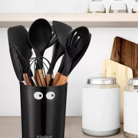 Набор кухонных принадлежностей 12 предметов КТ-1242