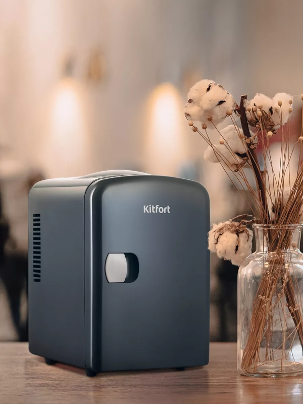 Холодильник для косметики КТ-4103 мини-холодильник - 4 л