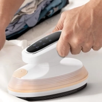 Ручной отпариватель «2 в 1» КТ-9251 - 1500 Вт Ручной отпариватель «2 в 1» КТ-9251 - 1500 Вт