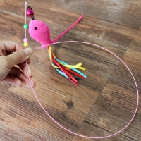 Удочка дразнилка для кошек металлическая с мягкой рыбкой Удочка дразнилка для кошек металлическая с мягкой рыбкой