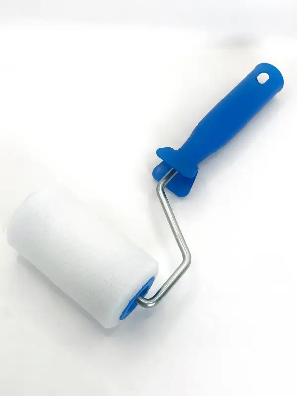 Малярный валик для ремонта