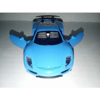 Машина игрушка спортивная