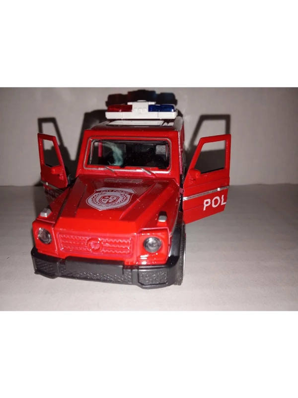 Машинка POLICE инерционная детская 1:32 Машинка POLICE инерционная детская 1:32