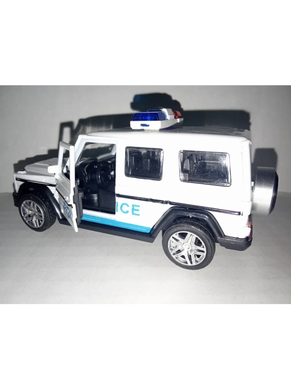 Машинка POLICE инерционная детская 1:32 Машинка POLICE инерционная детская 1:32