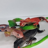 Антистресс игрушка ящерица с жабрами